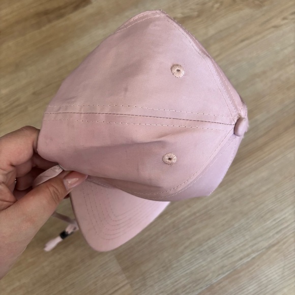 Current Tyed Classic Waterproof Snapback Hat in Blush - Picture 4 of 7